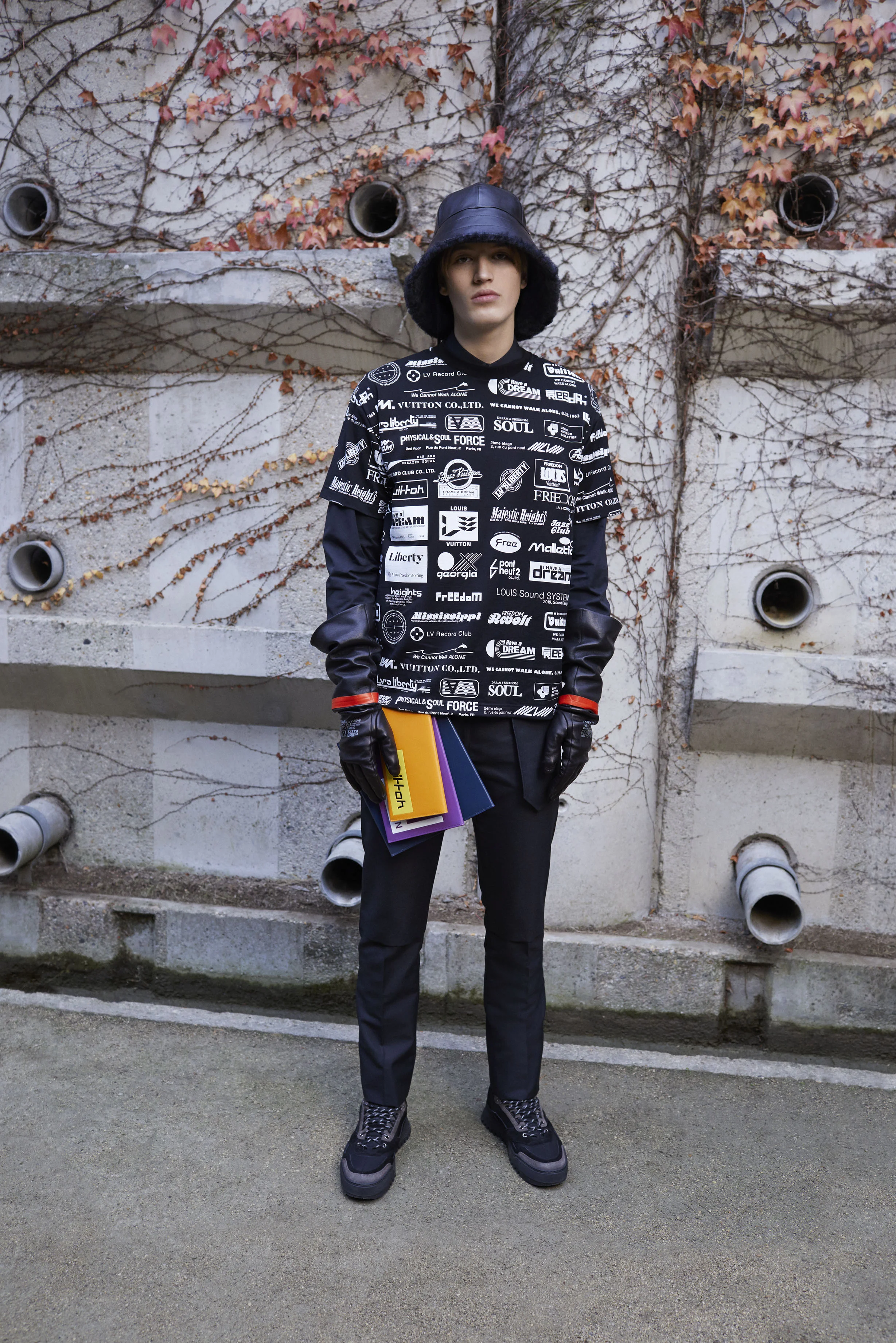 Louis Vuitton Men's Pre-Fall 2019 Collection — Flaunt Magazine Louis Vuitton Men's Pre-Fall 2019 Collection — Flaunt Magazine